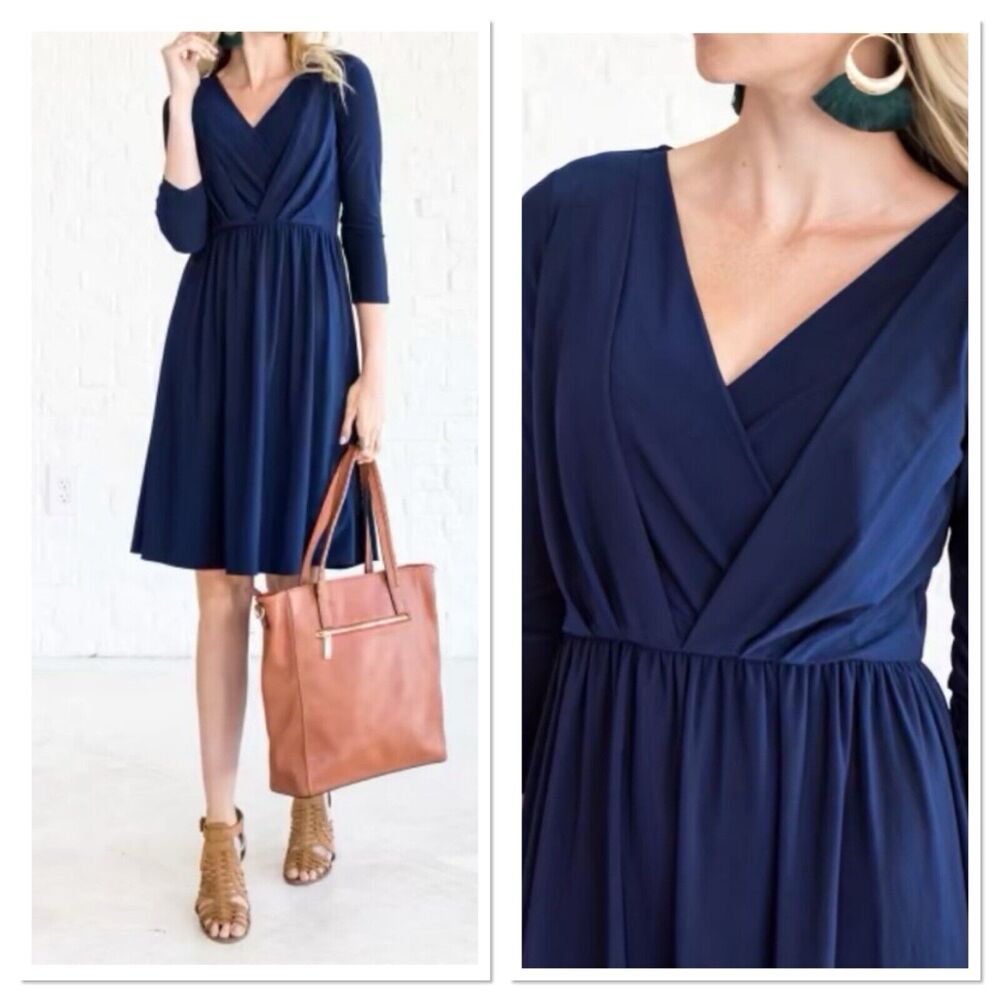 Gilli Navy Blue Layered Surplice A-Line Dress Stretch Knit USA Made Size M - Picture 2 of 9